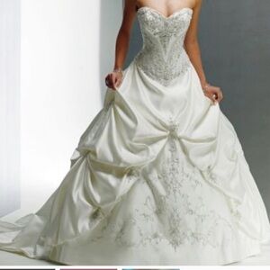 Maggie Sottero Couture Mona Lisa Royale Ivory Gown